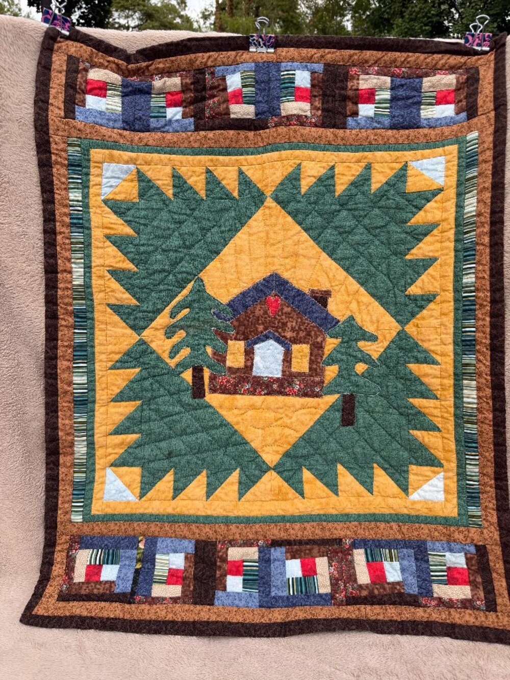 Handmade Quilted Cabin Wall Hanging Cozy Rustic Lodge Country Decor 23x30